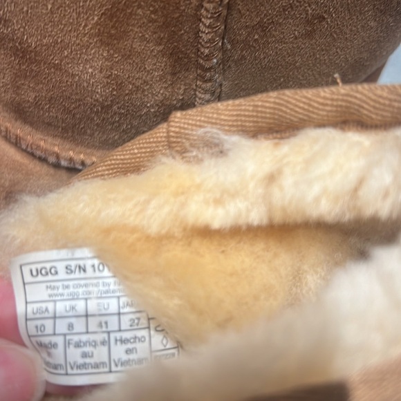 Ugg Mini Chestnut size 10 - Picture 7 of 7